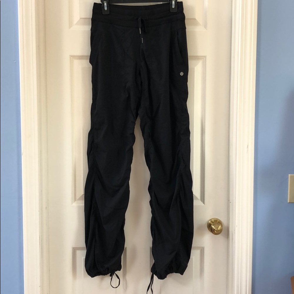 Lululemon black Dance pant